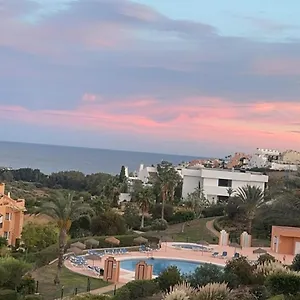 2 Bedroom Penthouse With A Private 360 Rooftop Terrace With Sea And Mountain Views Bahía de Casares